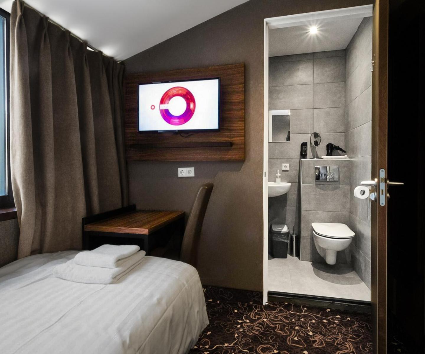 Amsterdam Lake Hotel Badhoevedorp Szoba fotó
