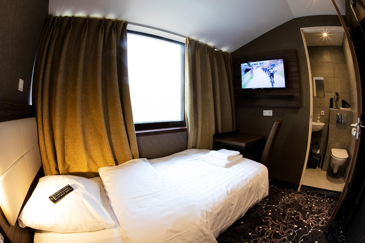 Amsterdam Lake Hotel Badhoevedorp Kültér fotó